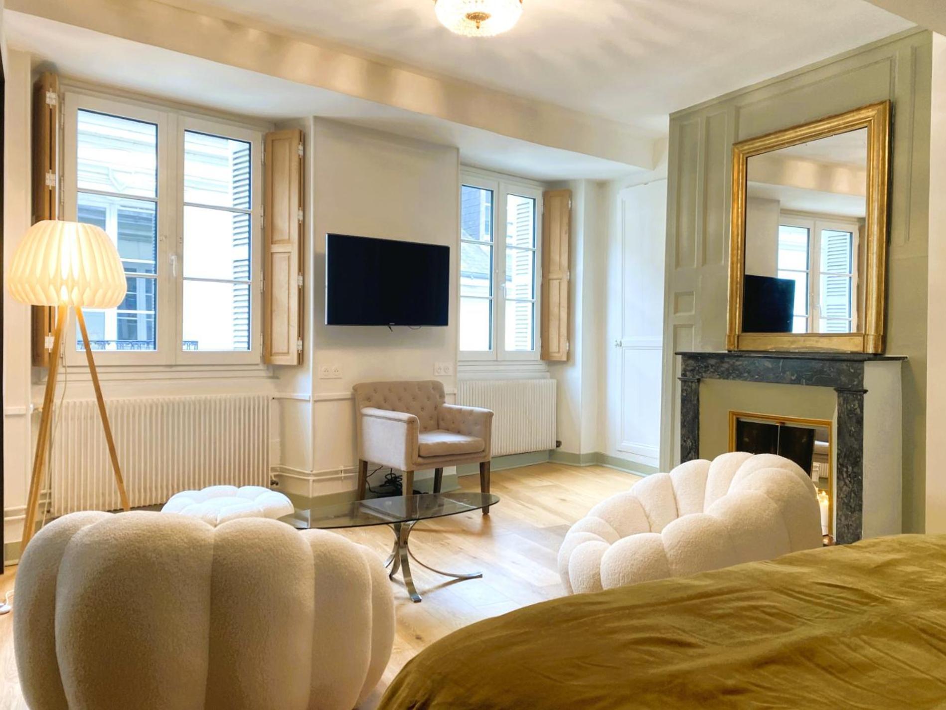 Appartement De Charme Au Coeur Du Centre Historique تور المظهر الخارجي الصورة